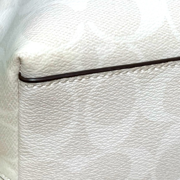 Coach Varsity City Zip Tote in Chalk Signature Print w/Orange&Yellow Stripe NWOT - Picture 9 of 15